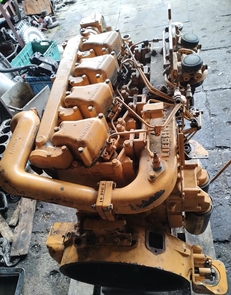 MISKA OLEJOWA LIEBHERR D924 CZĘŚCI WAŁ KORBOWY GŁOWICA TŁOK - Oil pan for Construction machinery: picture 1 MISKA OLEJOWA LIEBHERR D924 CZĘŚCI WAŁ KORBOWY GŁOWICA TŁOK - Oil pan for Construction machinery: picture 1