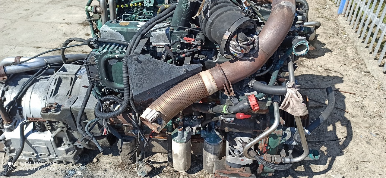 VOLVO FL7 D7 310 D7C310 - Engine and parts for Truck: picture 2 VOLVO FL7 D7 310 D7C310 - Engine and parts for Truck: picture 2