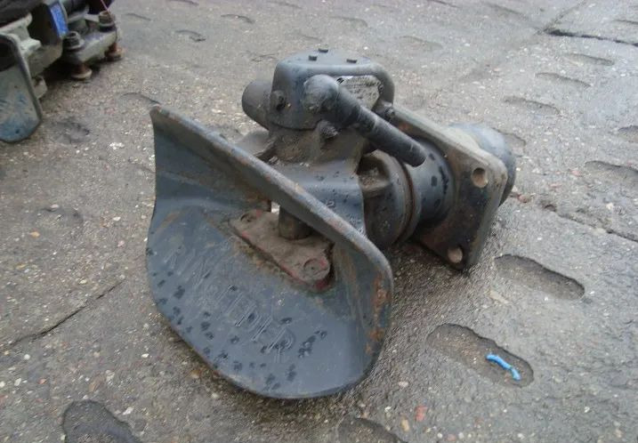 Zaczep Sprzęg RINGFEDER ROCKINGER RÓŻNE - Fifth wheel coupling for Truck: picture 4 Zaczep Sprzęg RINGFEDER ROCKINGER RÓŻNE - Fifth wheel coupling for Truck: picture 4