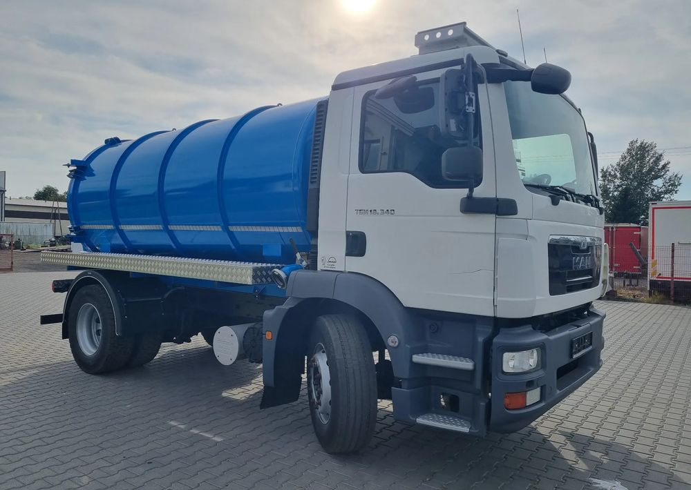 MAN TGM 18 340 - Refuse truck: picture 2 MAN TGM 18 340 - Refuse truck: picture 2