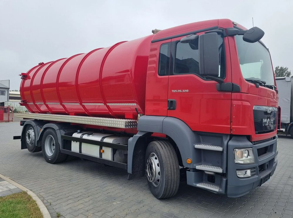 MAN TGS 26 320 - Refuse truck: picture 2 MAN TGS 26 320 - Refuse truck: picture 2