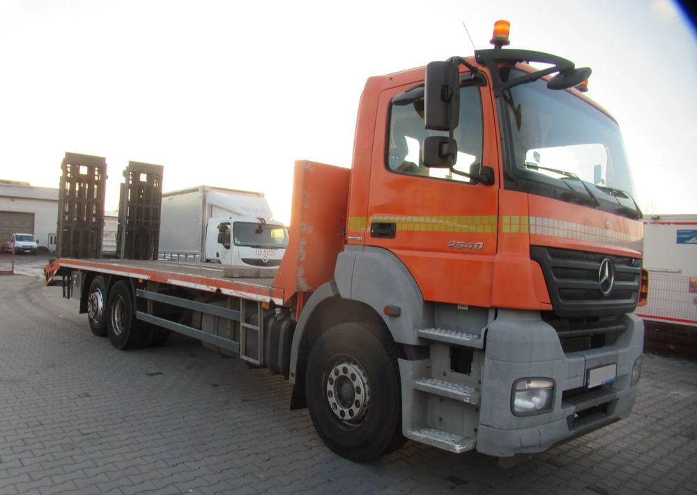 Mercedes-Benz Axor 2540 - Tow truck: picture 3 Mercedes-Benz Axor 2540 - Tow truck: picture 3