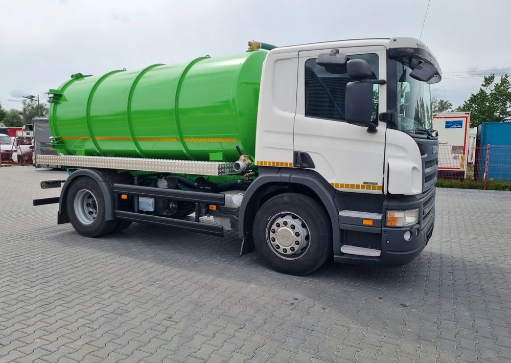 Scania P360 - Refuse truck: picture 2 Scania P360 - Refuse truck: picture 2