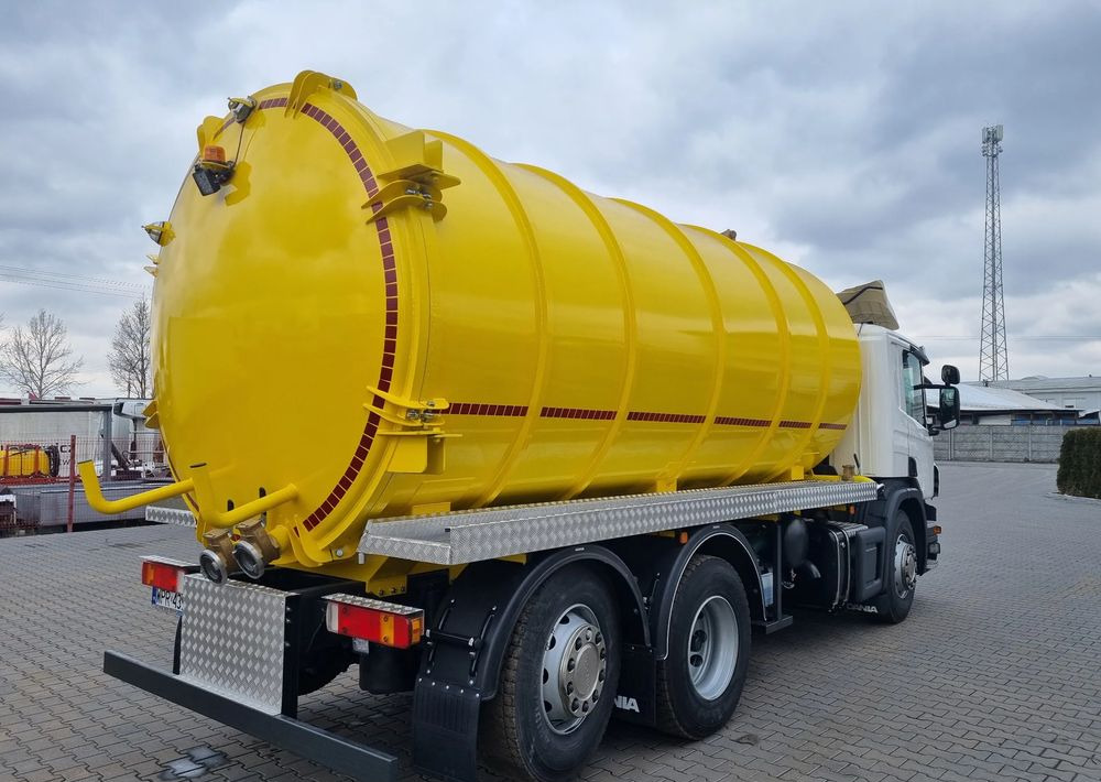 Scania P360 - Refuse truck: picture 4 Scania P360 - Refuse truck: picture 4