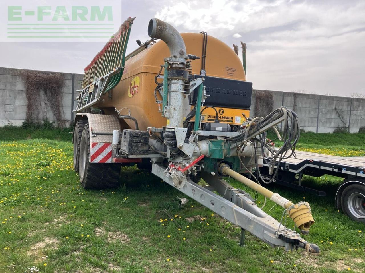 18500 - Slurry tanker: picture 3 18500 - Slurry tanker: picture 3