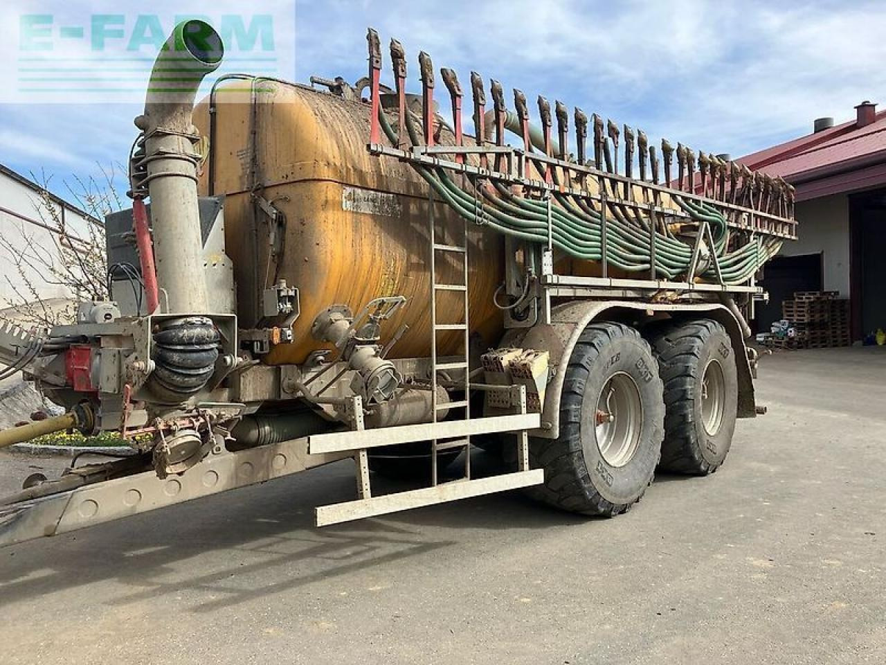 18500 - Fertilizing equipment: picture 2 18500 - Fertilizing equipment: picture 2