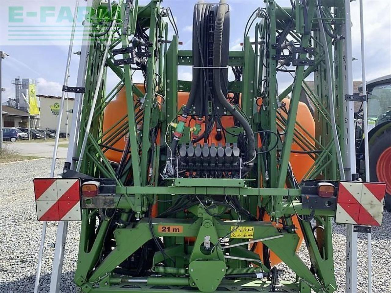 Amazone uf 1201 - Trailed sprayer: picture 5 Amazone uf 1201 - Trailed sprayer: picture 5