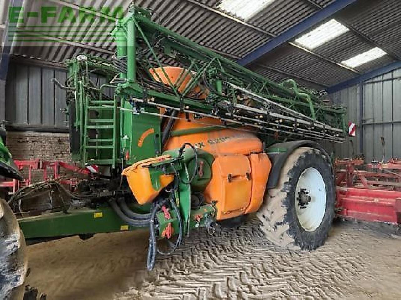 Amazone ux5200 - Trailed sprayer: picture 1 Amazone ux5200 - Trailed sprayer: picture 1