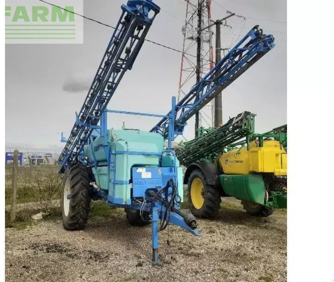 Berthoud major 3200 - Trailed sprayer: picture 2 Berthoud major 3200 - Trailed sprayer: picture 2