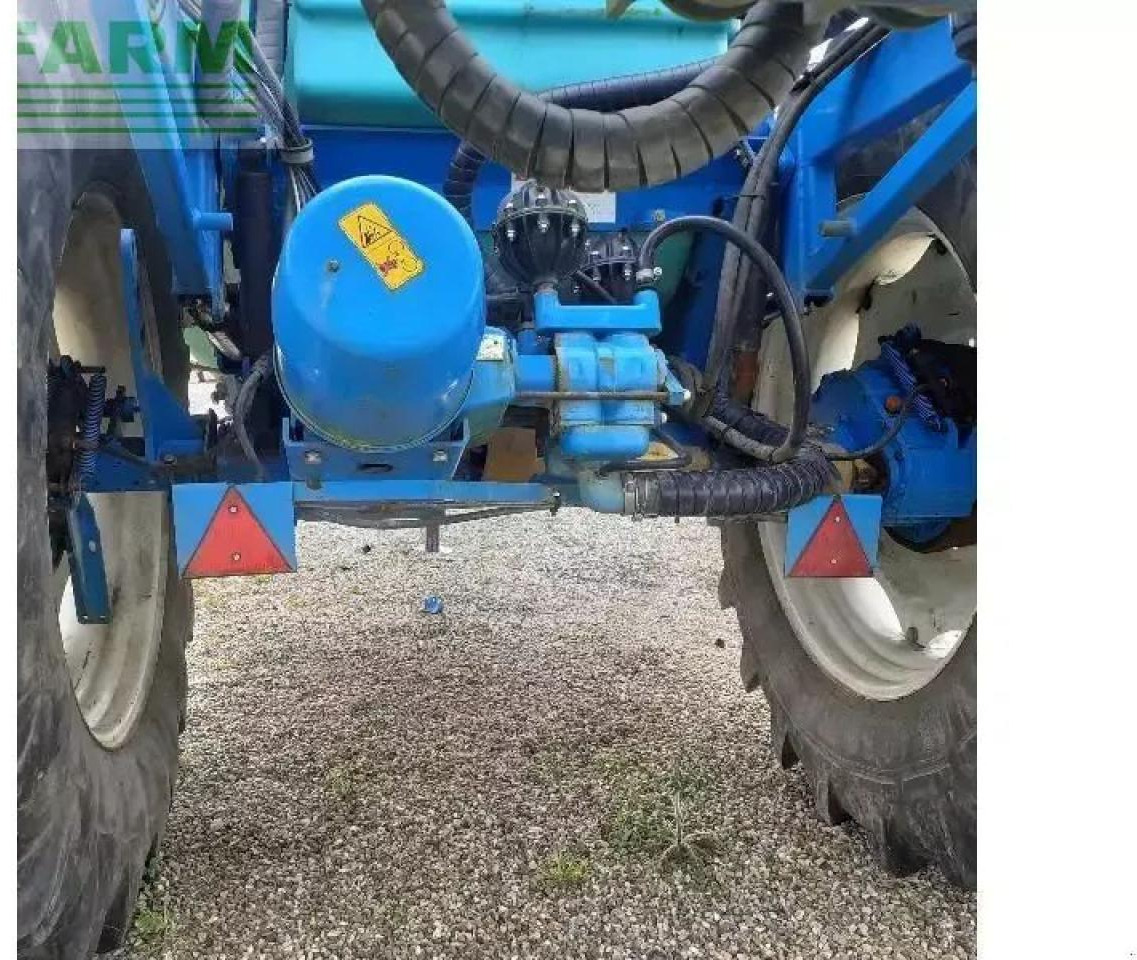 Berthoud major 3200 - Trailed sprayer: picture 4 Berthoud major 3200 - Trailed sprayer: picture 4