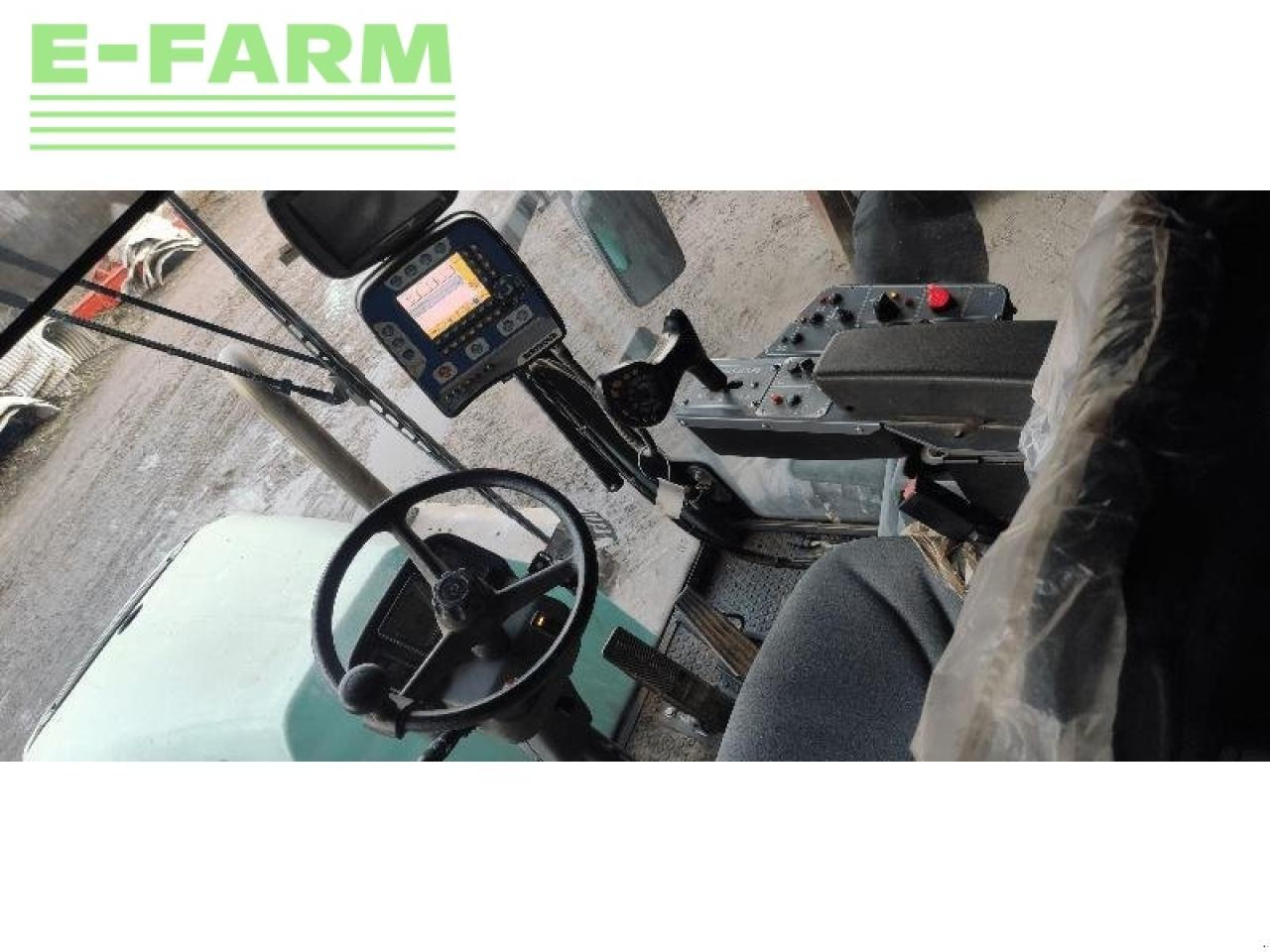 Berthoud raptor 3240 - Trailed sprayer: picture 4 Berthoud raptor 3240 - Trailed sprayer: picture 4