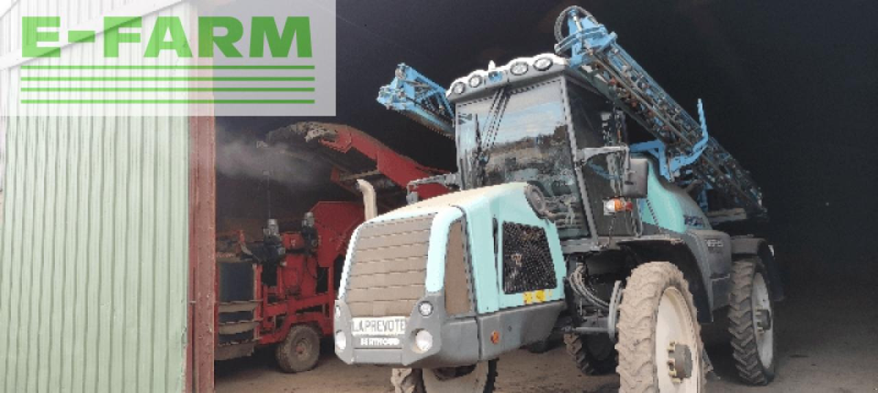 Berthoud raptor 3240 - Trailed sprayer: picture 2 Berthoud raptor 3240 - Trailed sprayer: picture 2