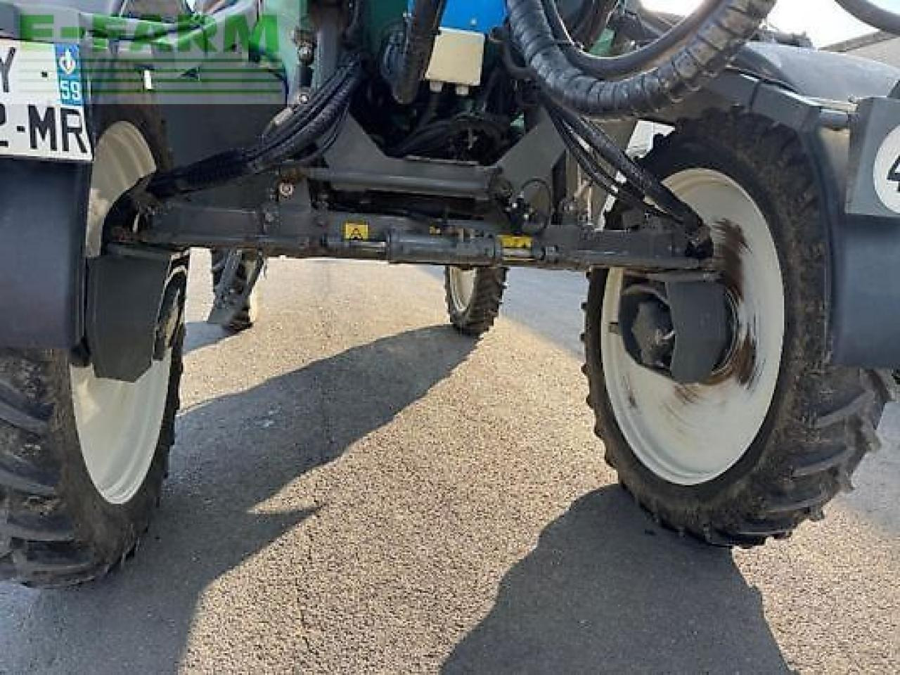 Berthoud raptor 3240 - Trailed sprayer: picture 5 Berthoud raptor 3240 - Trailed sprayer: picture 5