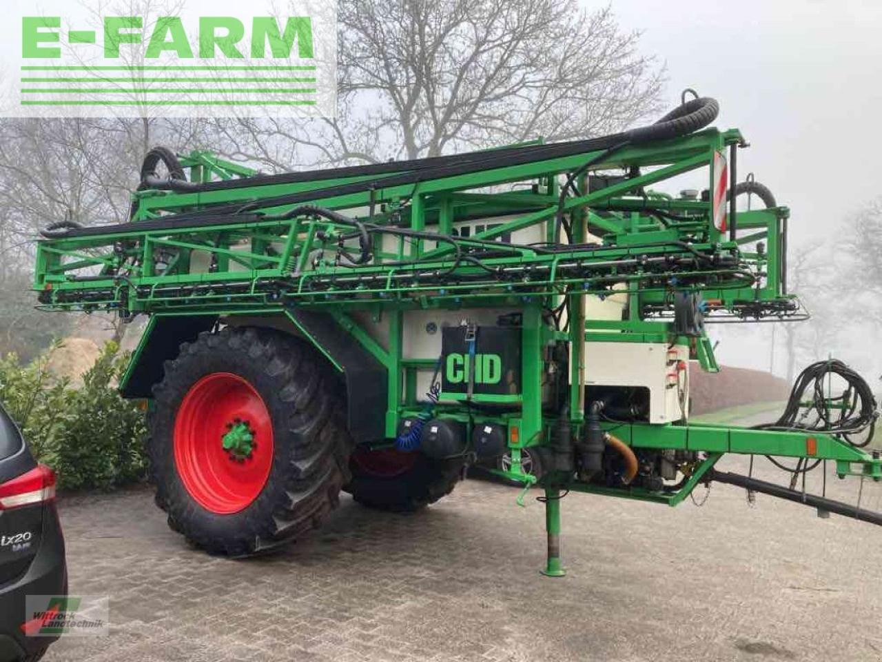 CHD f7039a - Trailed sprayer: picture 1 CHD f7039a - Trailed sprayer: picture 1