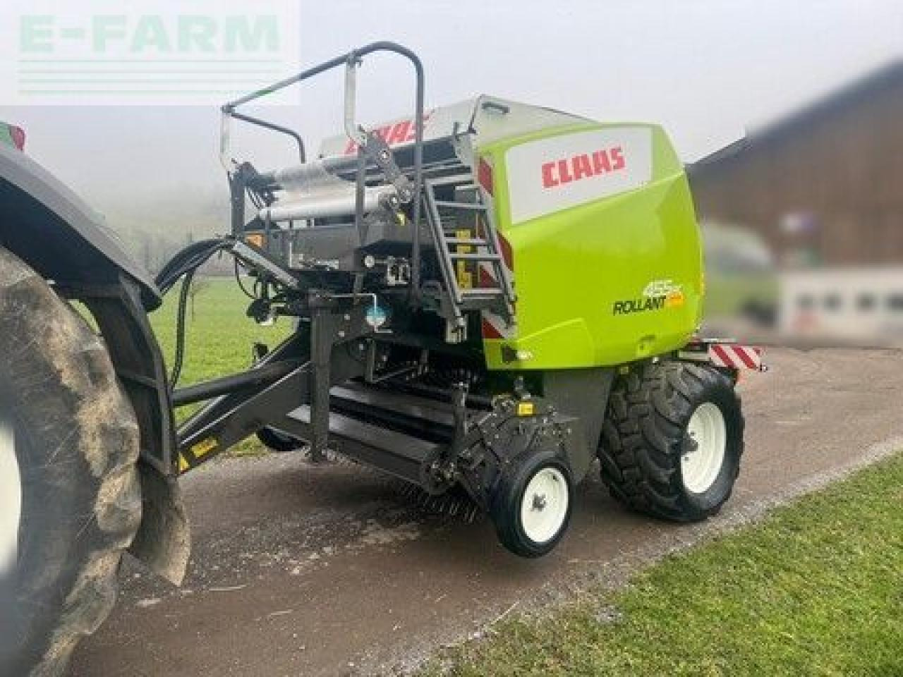 CLAAS - Square baler: picture 1 CLAAS - Square baler: picture 1