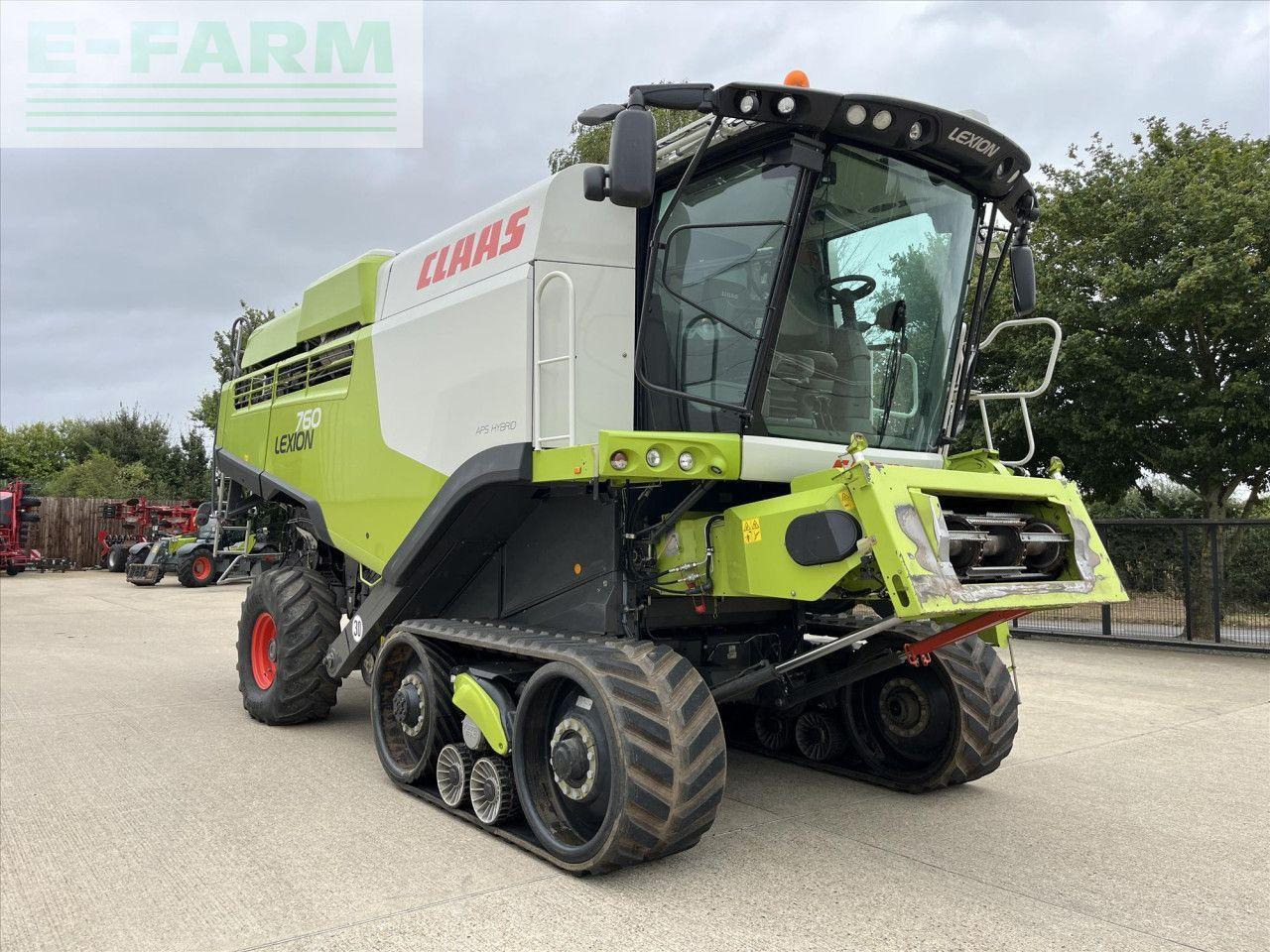 CLAAS LEXION 760TT - Combine harvester: picture 3 CLAAS LEXION 760TT - Combine harvester: picture 3