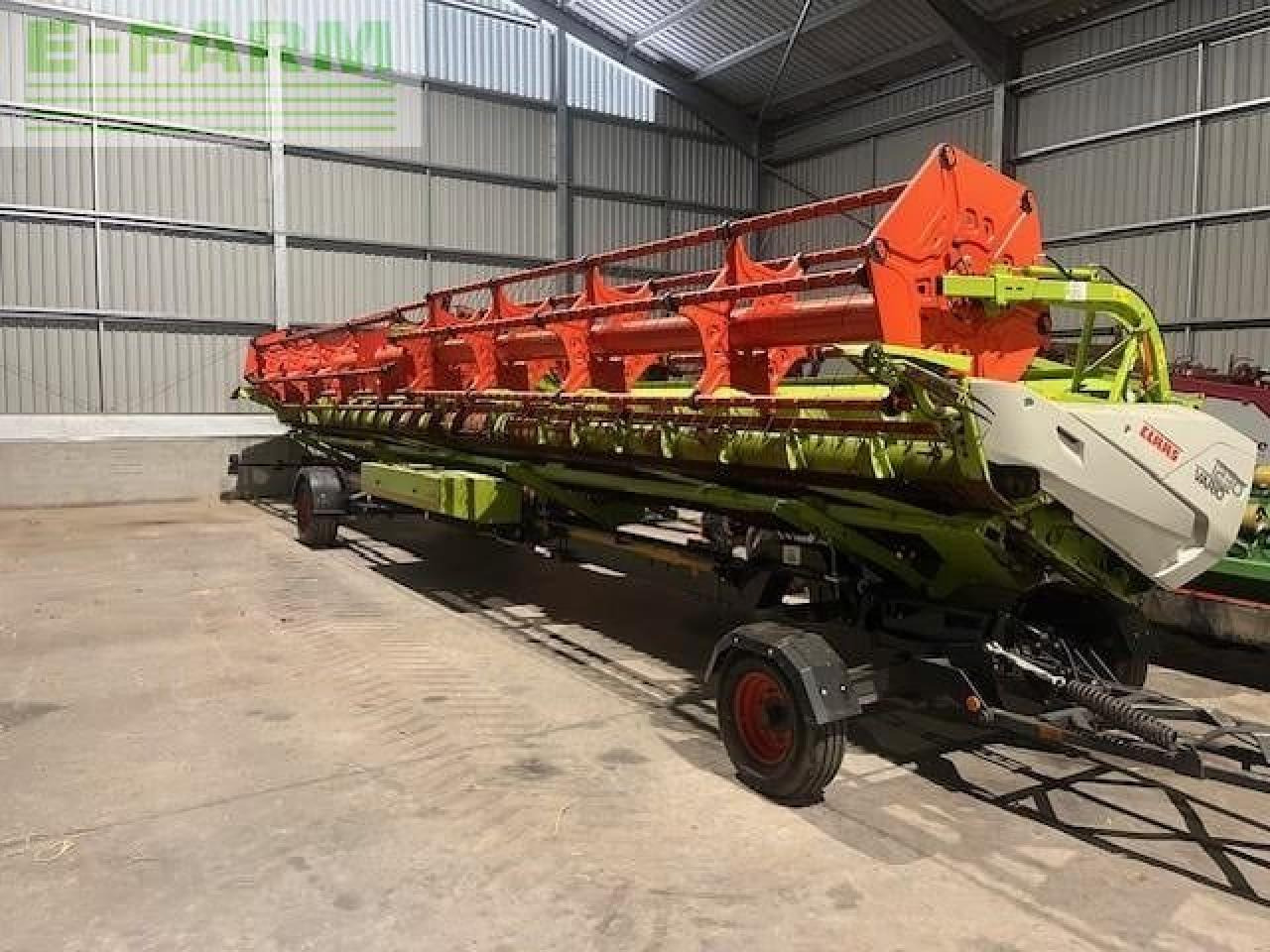 CLAAS LEXION 770 TT - Combine harvester: picture 5 CLAAS LEXION 770 TT - Combine harvester: picture 5