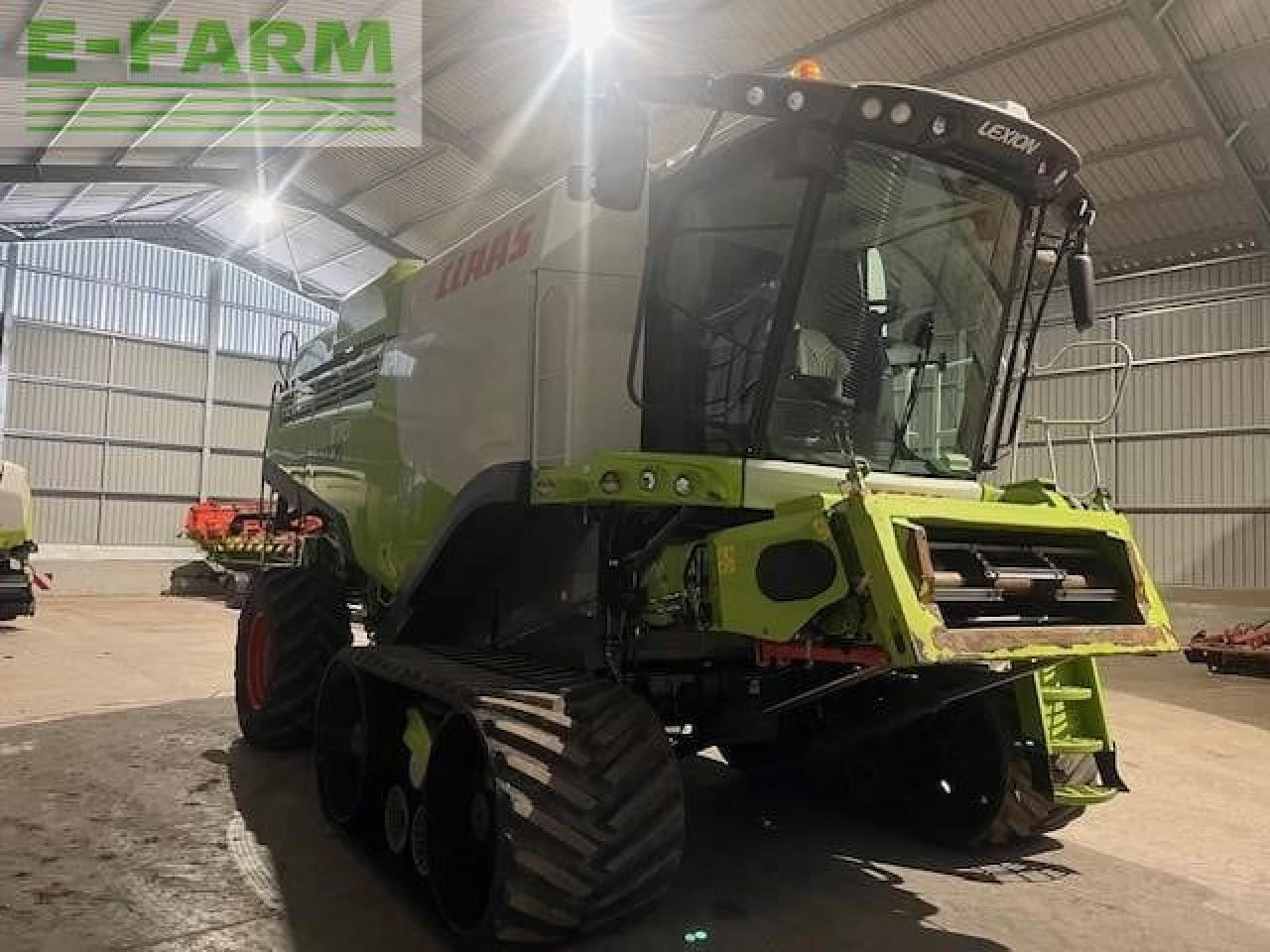 CLAAS LEXION 770 TT - Combine harvester: picture 4 CLAAS LEXION 770 TT - Combine harvester: picture 4