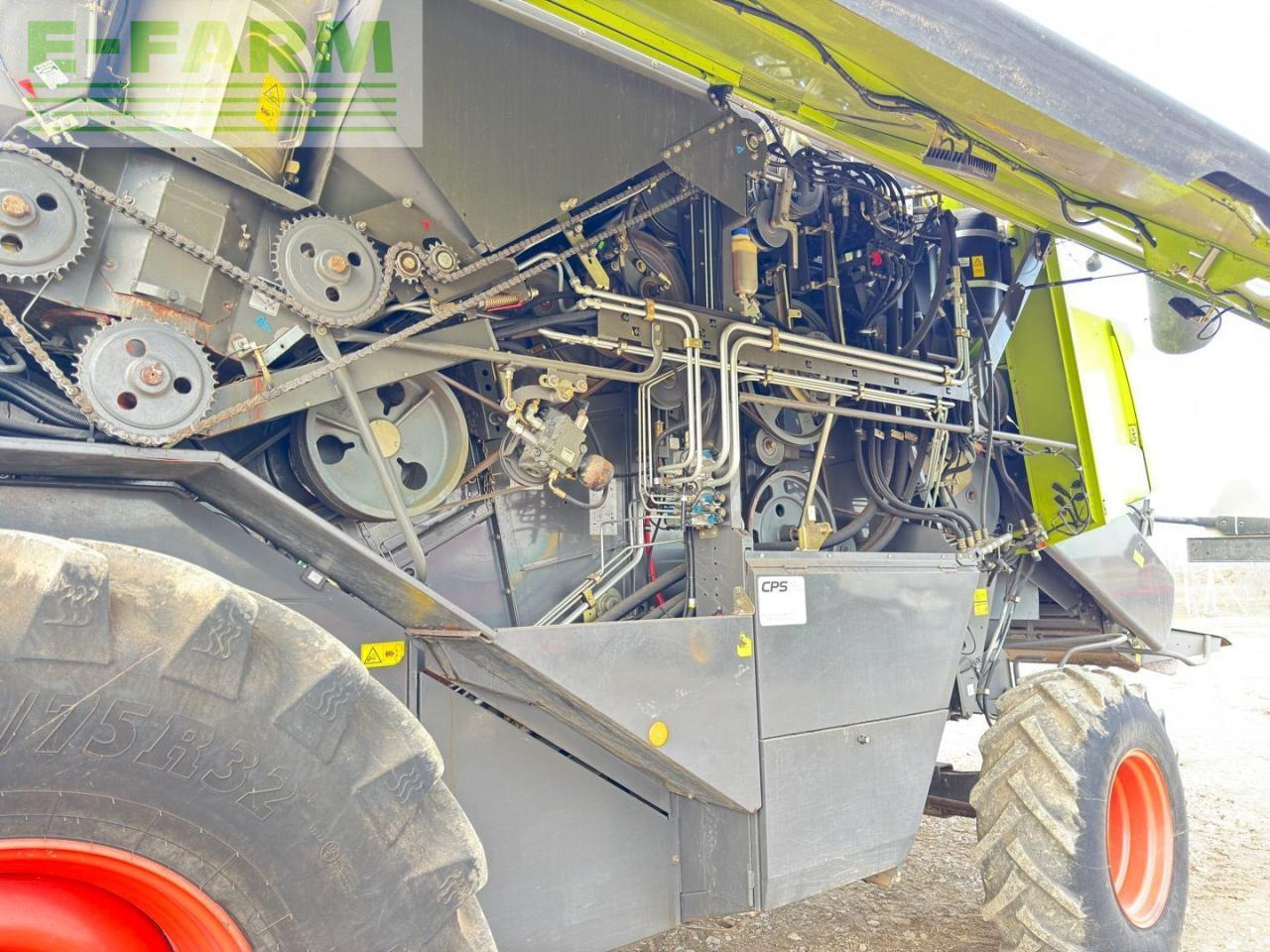 Combine harvester CLAAS Lexion 650: picture 13