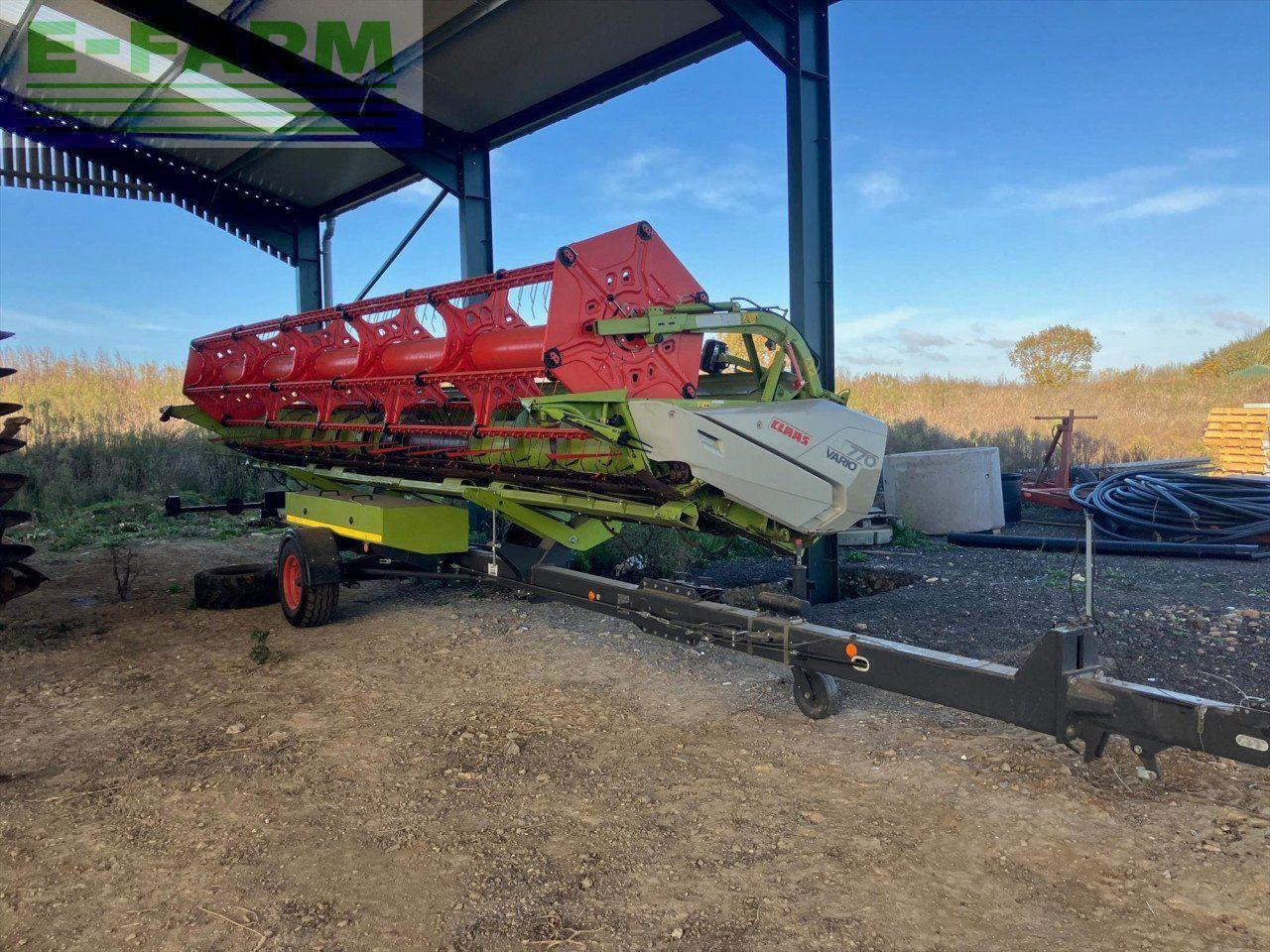Combine harvester CLAAS TUCANO 580: picture 9