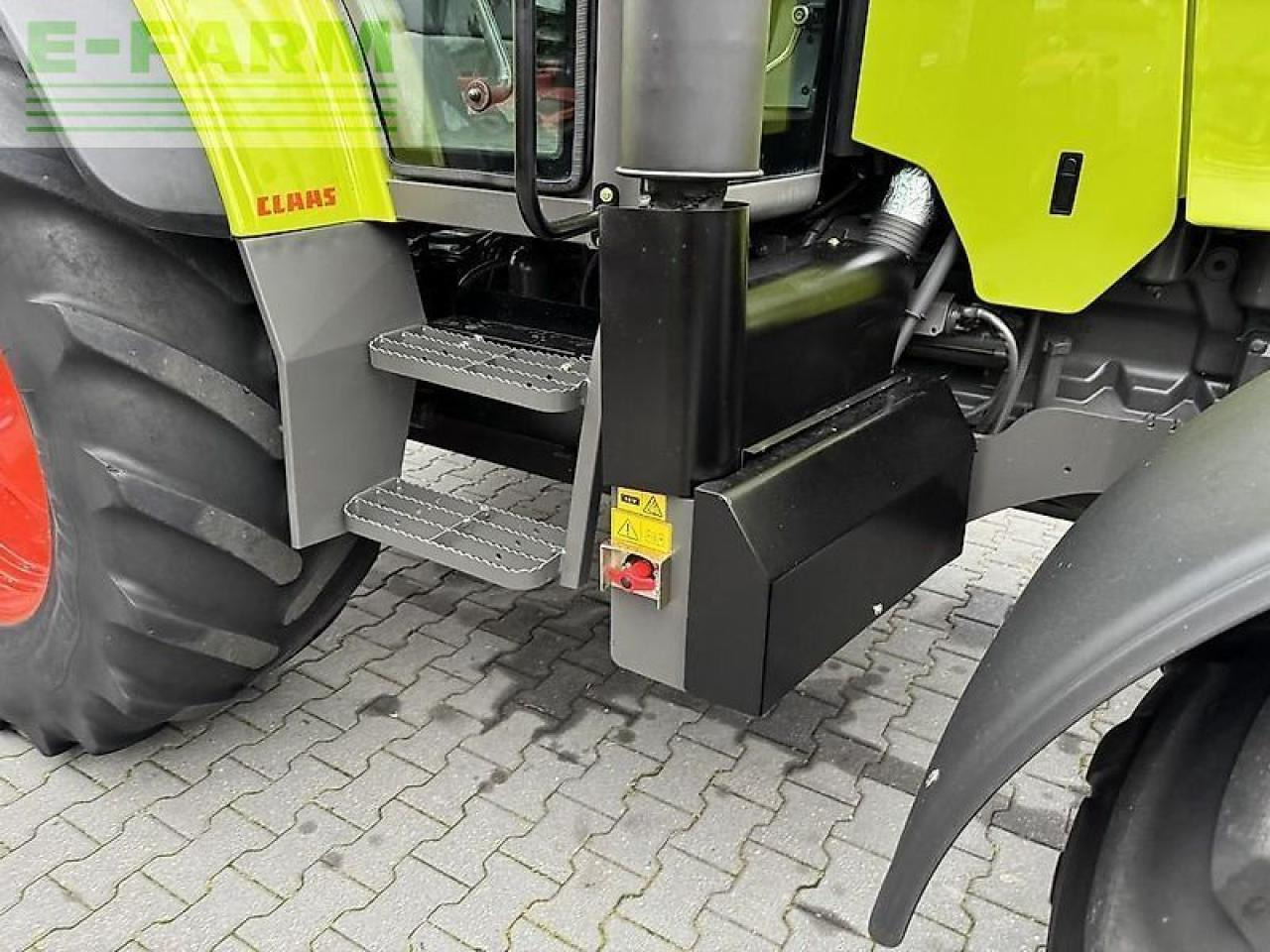 Farm tractor CLAAS ares 617 atz ATZ: picture 26