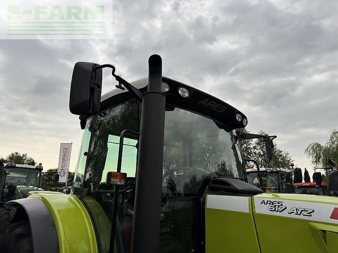Farm tractor CLAAS ares 617 atz ATZ: picture 25