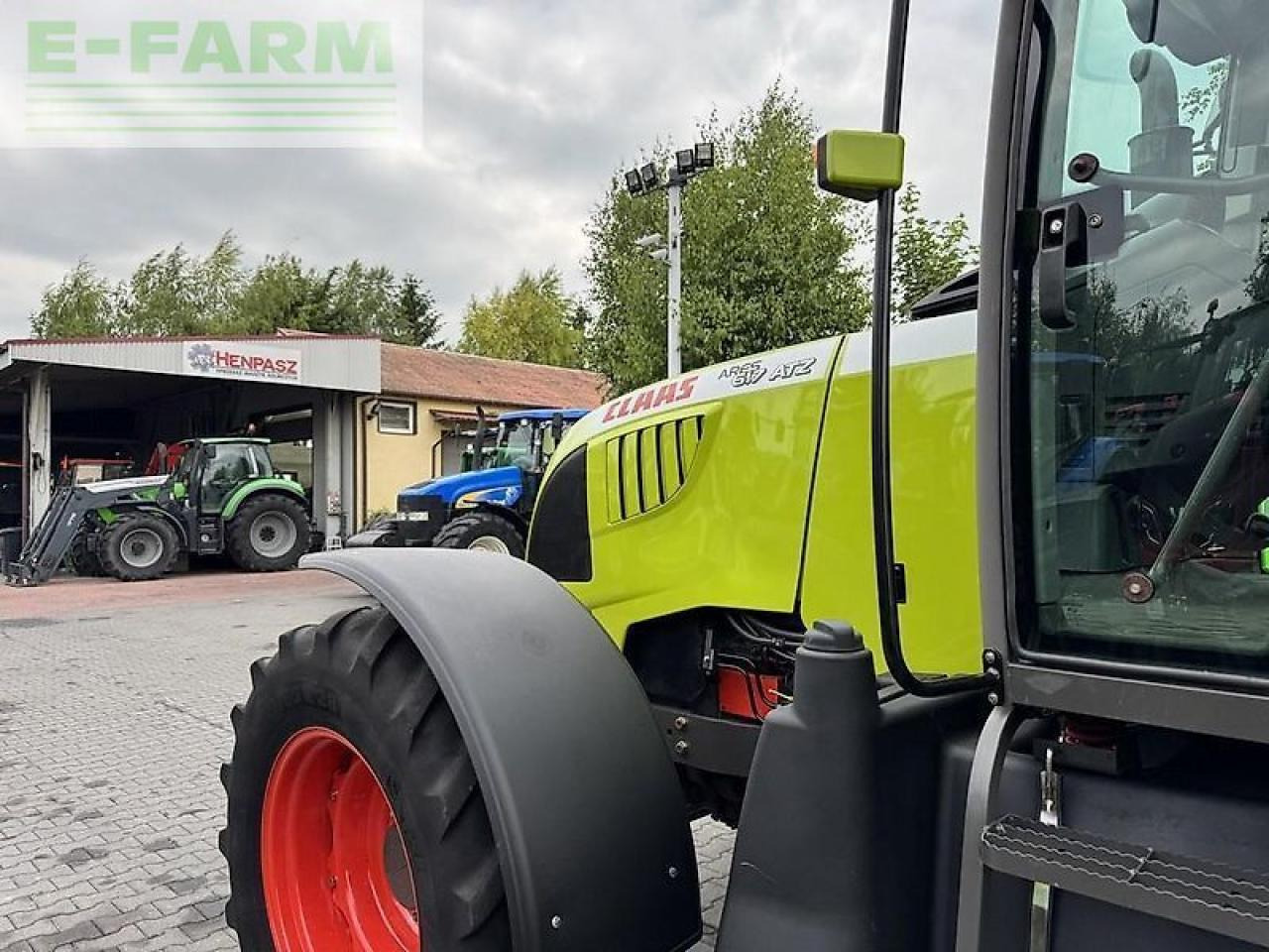 Farm tractor CLAAS ares 617 atz ATZ: picture 33