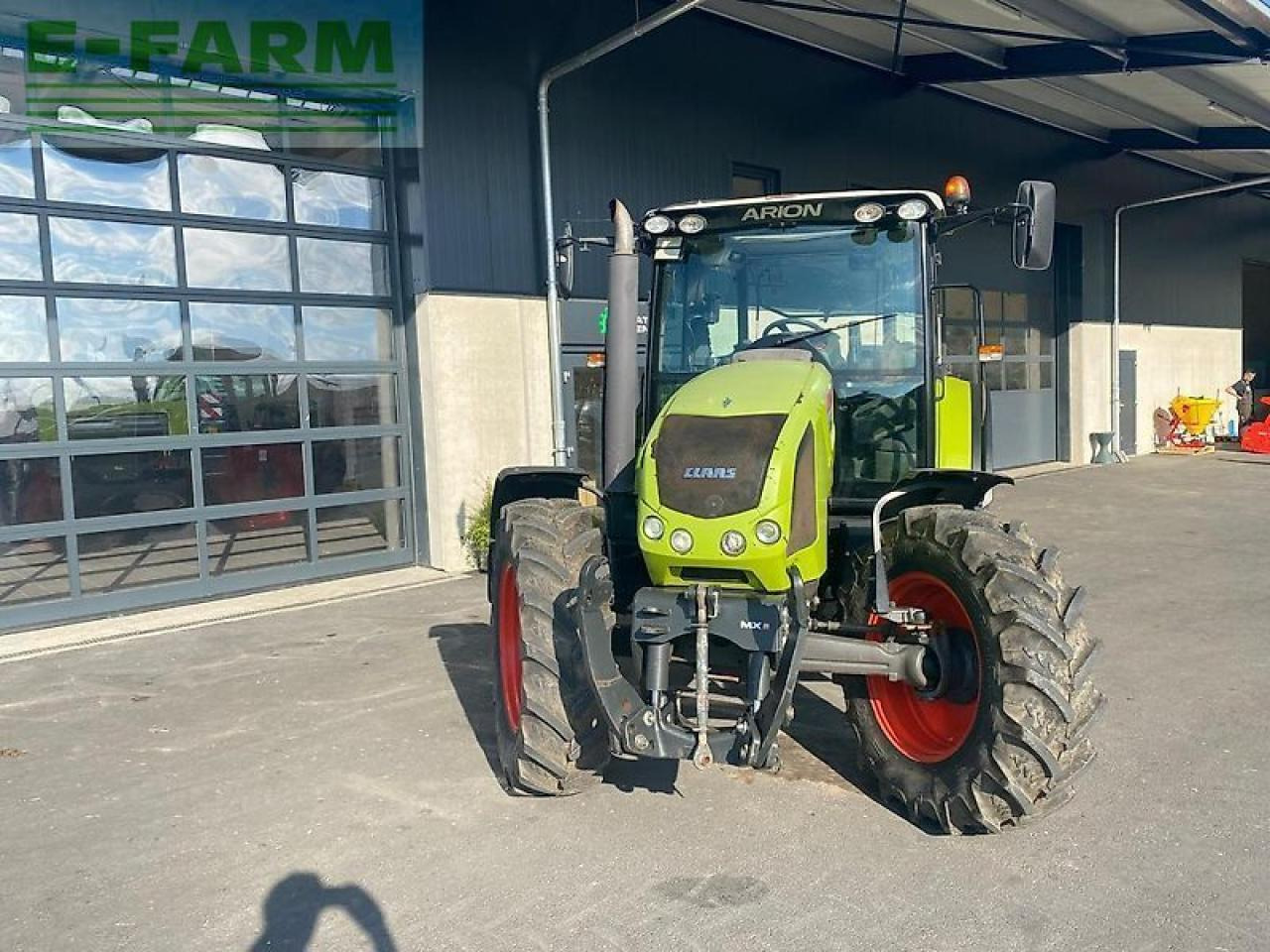CLAAS arion 420 cis mit lenksystem und frontkraftheber - Farm tractor: picture 2 CLAAS arion 420 cis mit lenksystem und frontkraftheber - Farm tractor: picture 2
