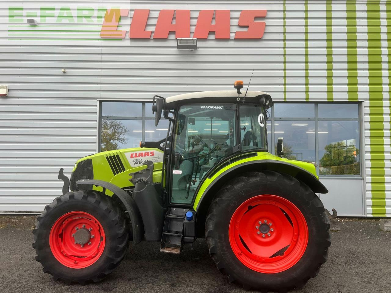CLAAS arion 430 sur mesure - Farm tractor: picture 4 CLAAS arion 430 sur mesure - Farm tractor: picture 4