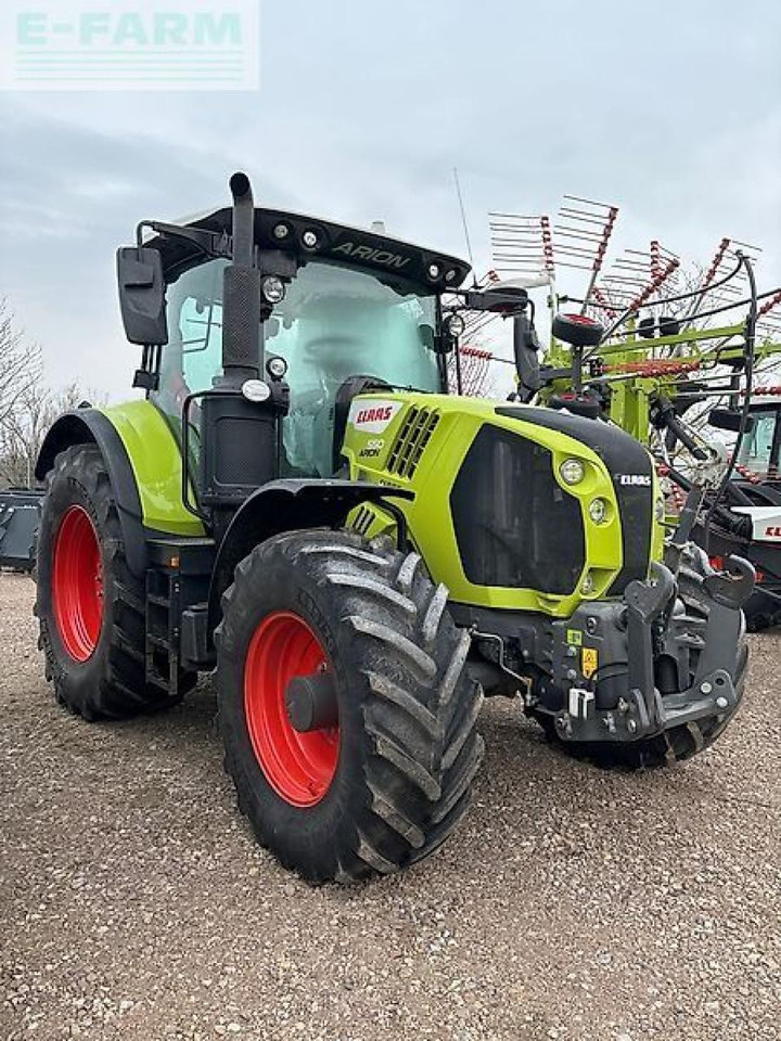 CLAAS arion 550 - Farm tractor: picture 3 CLAAS arion 550 - Farm tractor: picture 3