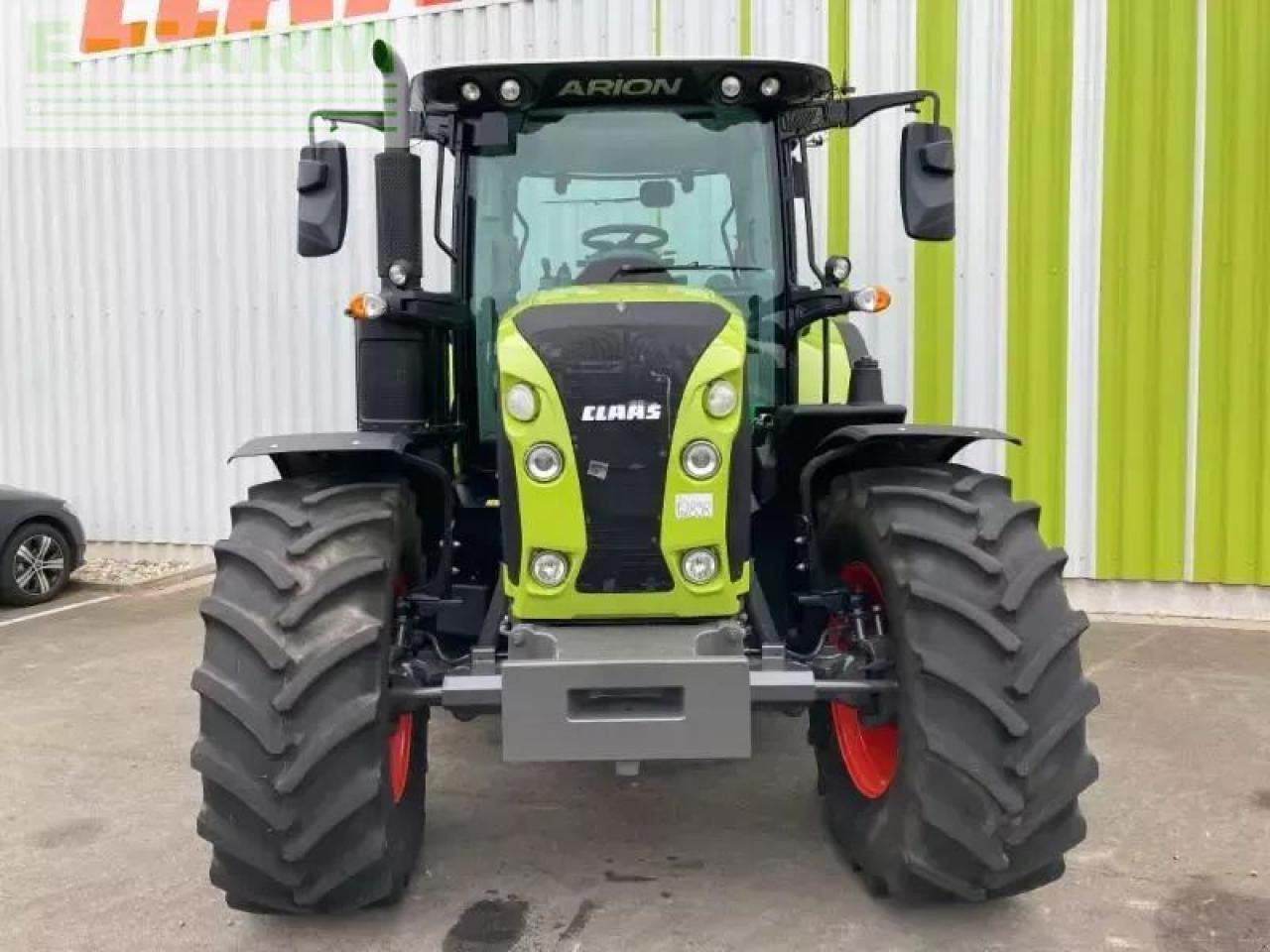 CLAAS arion 550 cmatic cis+ CMATIC CIS+ - Farm tractor: picture 2 CLAAS arion 550 cmatic cis+ CMATIC CIS+ - Farm tractor: picture 2
