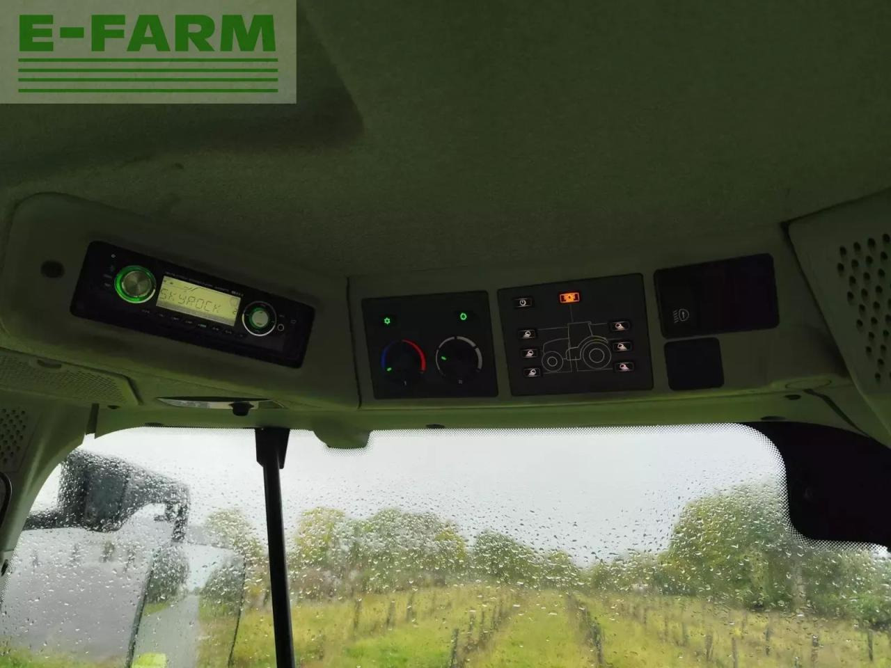 CLAAS arion 620 - Farm tractor: picture 5 CLAAS arion 620 - Farm tractor: picture 5