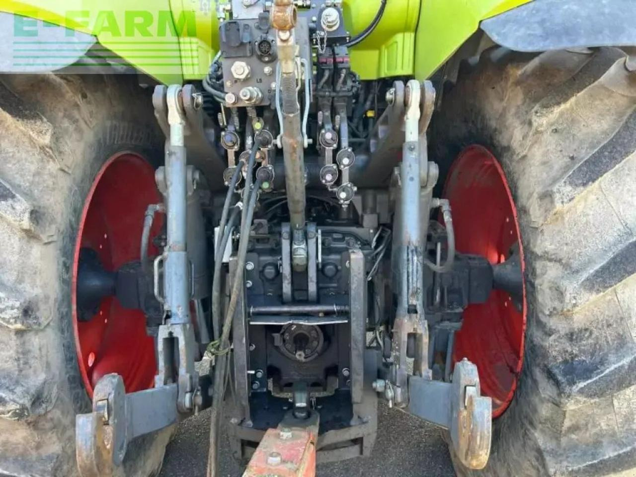 CLAAS axion 800 - Farm tractor: picture 5 CLAAS axion 800 - Farm tractor: picture 5