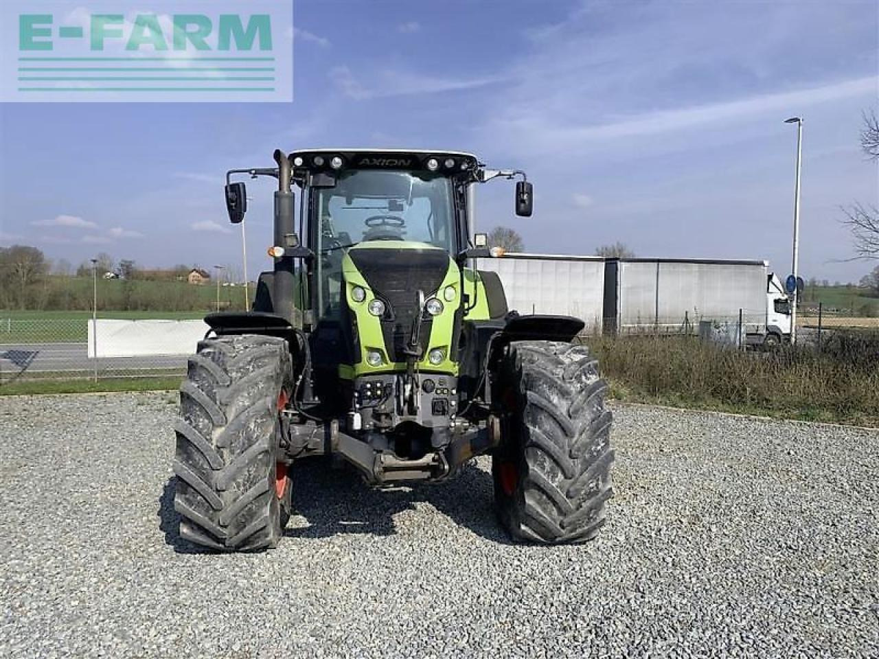CLAAS axion 850 cebis - Farm tractor: picture 2 CLAAS axion 850 cebis - Farm tractor: picture 2