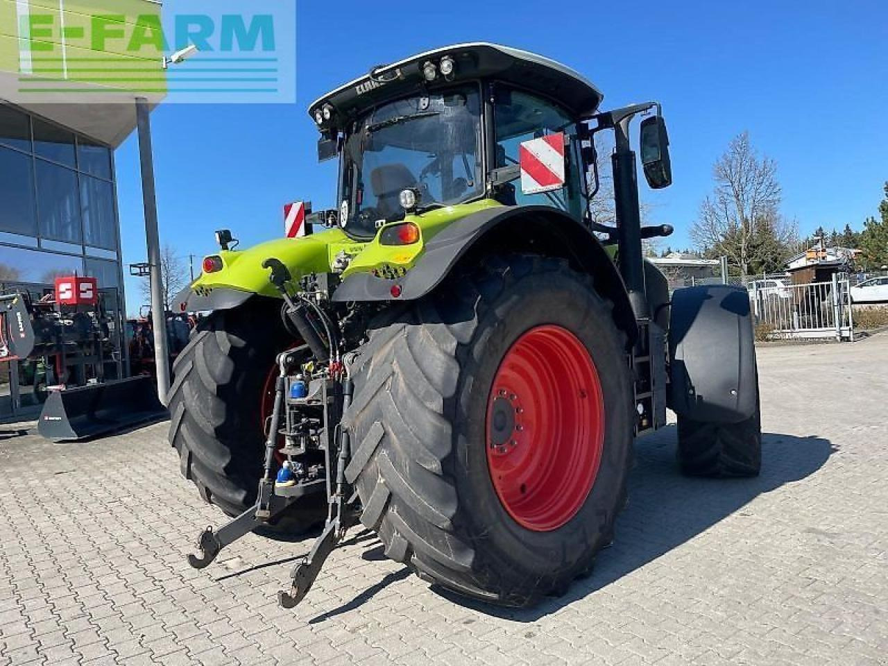 CLAAS axion 850 cmatic - stage v ci - Farm tractor: picture 2 CLAAS axion 850 cmatic - stage v ci - Farm tractor: picture 2