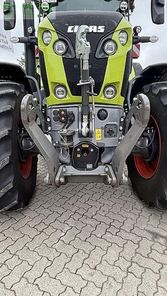 Farm tractor CLAAS axion 870 cmatic CMATIC: picture 6
