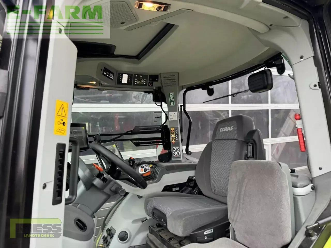 CLAAS axion 870 cmatic cebis cemis mc CMATIC CEBIS - Farm tractor: picture 4 CLAAS axion 870 cmatic cebis cemis mc CMATIC CEBIS - Farm tractor: picture 4