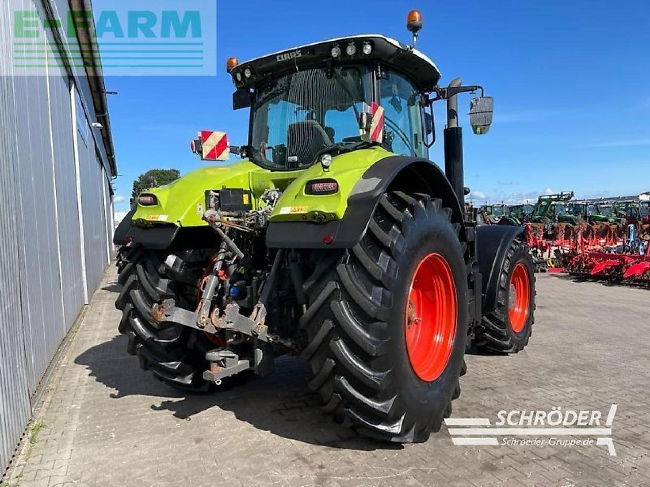 CLAAS axion 920 cmatic - Farm tractor: picture 3 CLAAS axion 920 cmatic - Farm tractor: picture 3