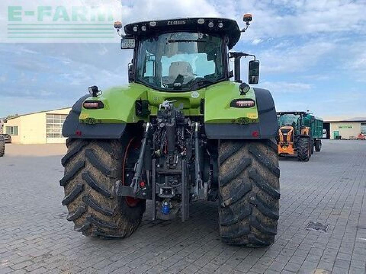 CLAAS axion 930 cmatic cebis CMATIC CEBIS - Farm tractor: picture 4 CLAAS axion 930 cmatic cebis CMATIC CEBIS - Farm tractor: picture 4