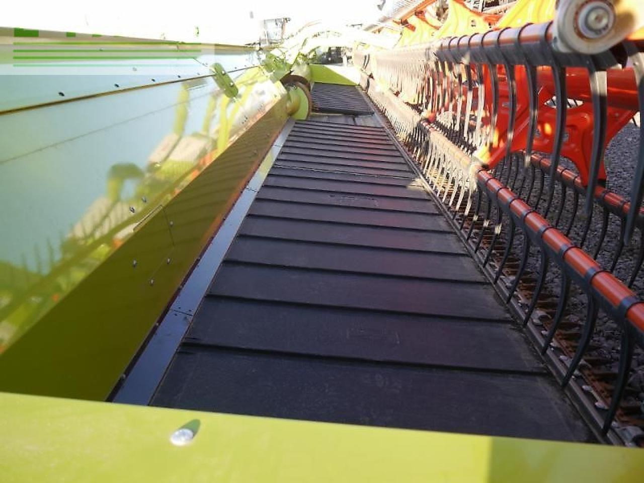 CLAAS convio 1380 - Grain header: picture 5 CLAAS convio 1380 - Grain header: picture 5