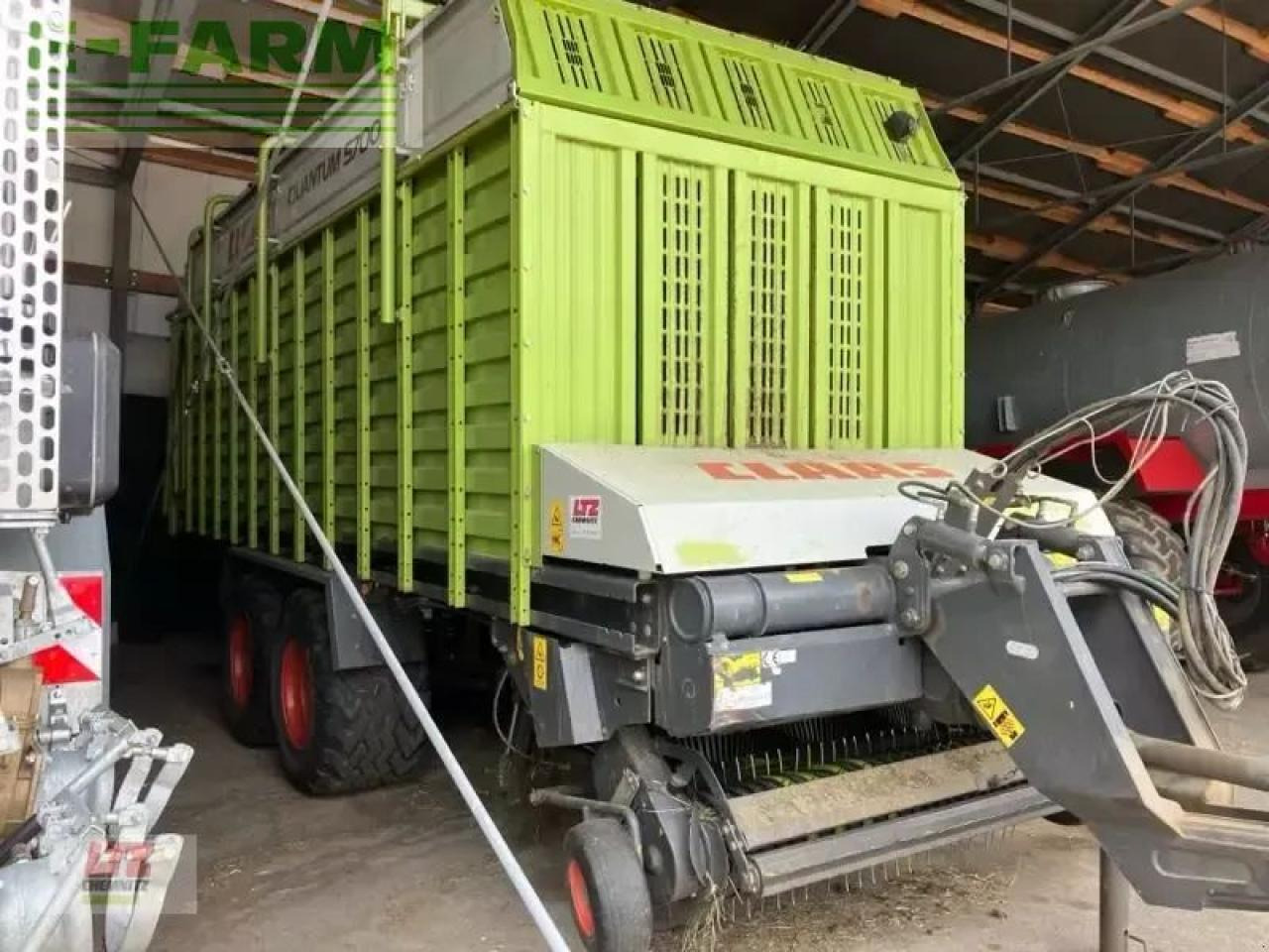 CLAAS ladewagen quantum 5700 p - Forage wagon: picture 2 CLAAS ladewagen quantum 5700 p - Forage wagon: picture 2