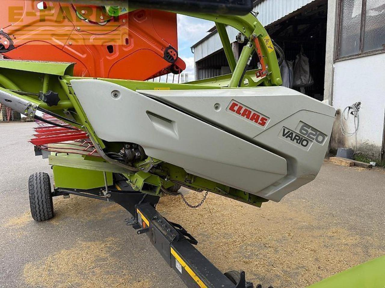 CLAAS lexion 620 - Combine harvester: picture 2 CLAAS lexion 620 - Combine harvester: picture 2