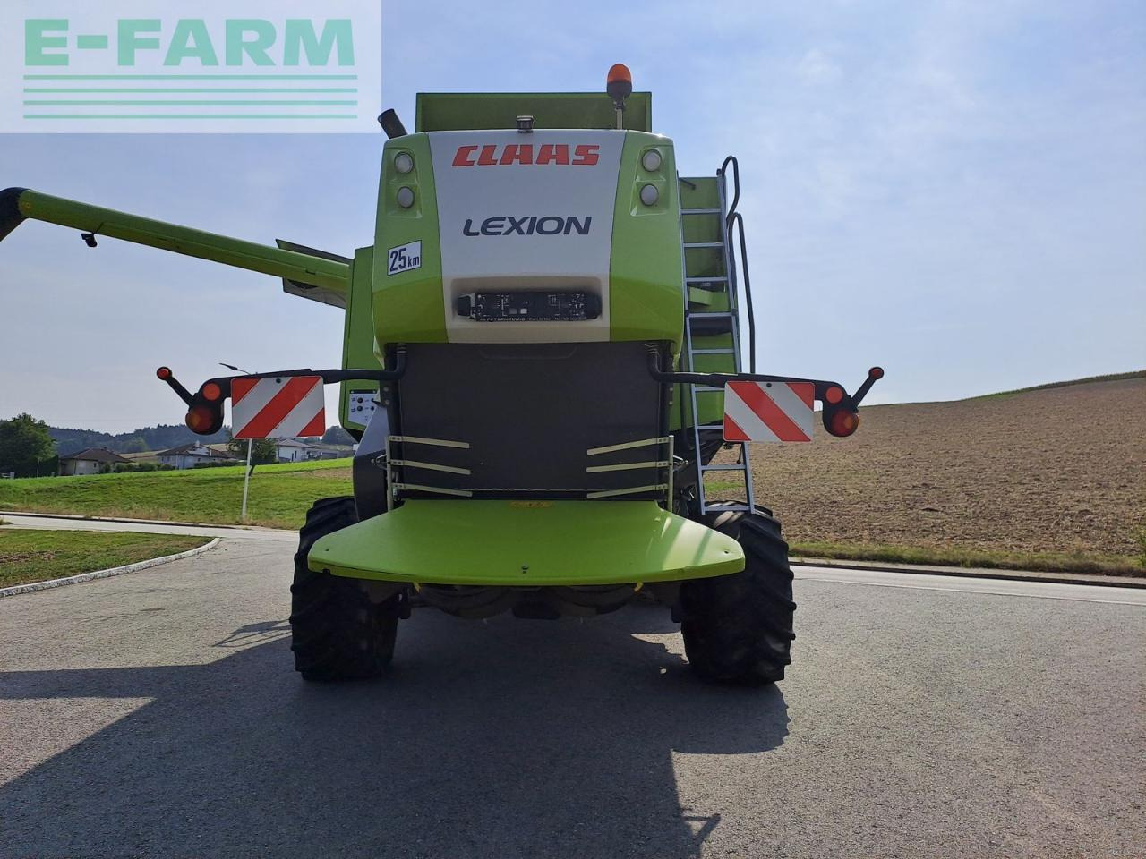 CLAAS lexion 630 - allrad - Combine harvester: picture 3 CLAAS lexion 630 - allrad - Combine harvester: picture 3