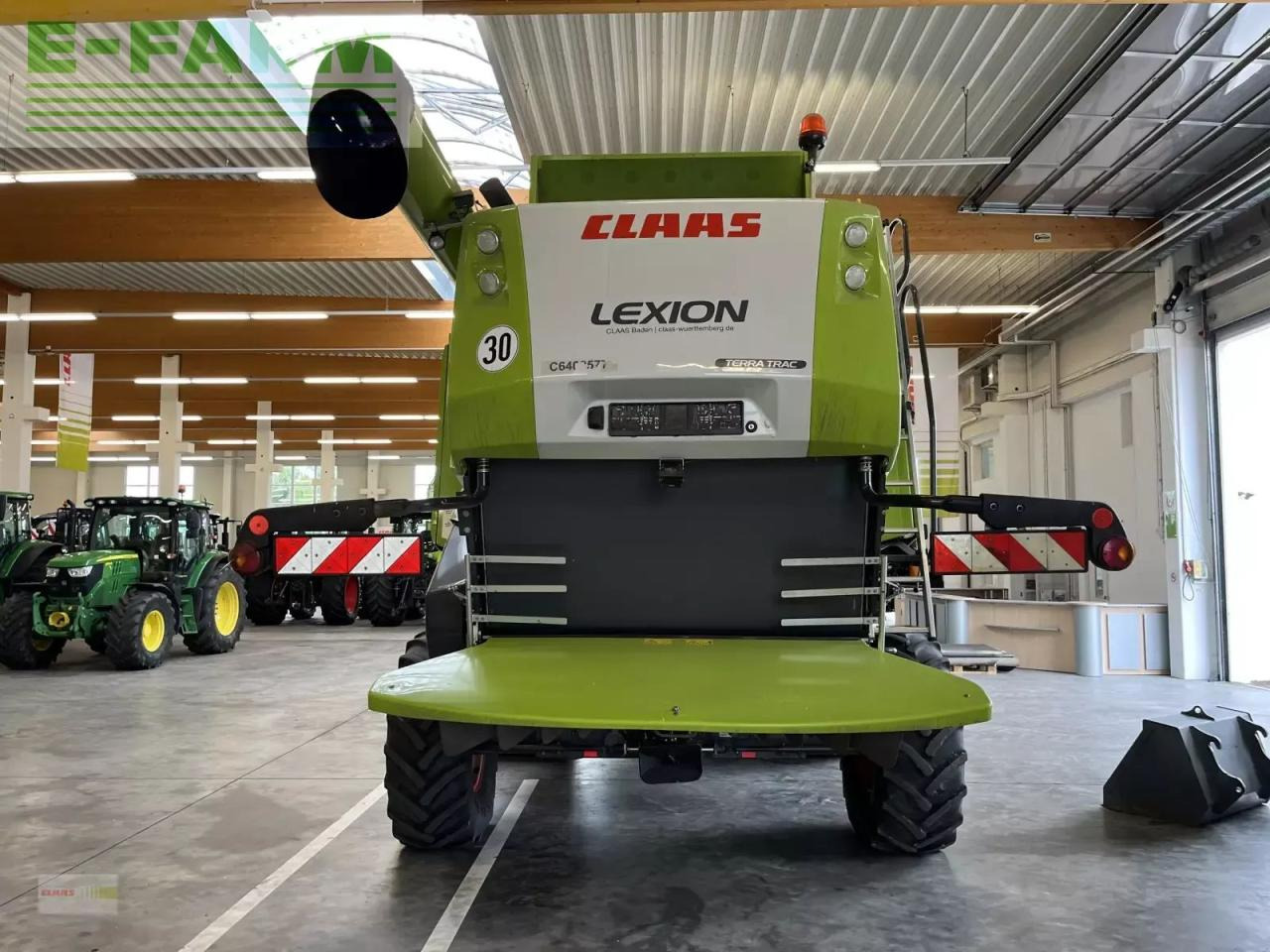 CLAAS lexion 670 tt - Combine harvester: picture 3 CLAAS lexion 670 tt - Combine harvester: picture 3