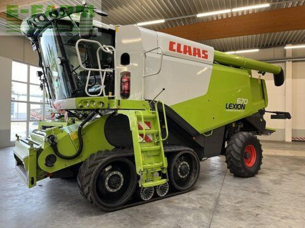 CLAAS lexion 670 tt - Combine harvester: picture 1 CLAAS lexion 670 tt - Combine harvester: picture 1