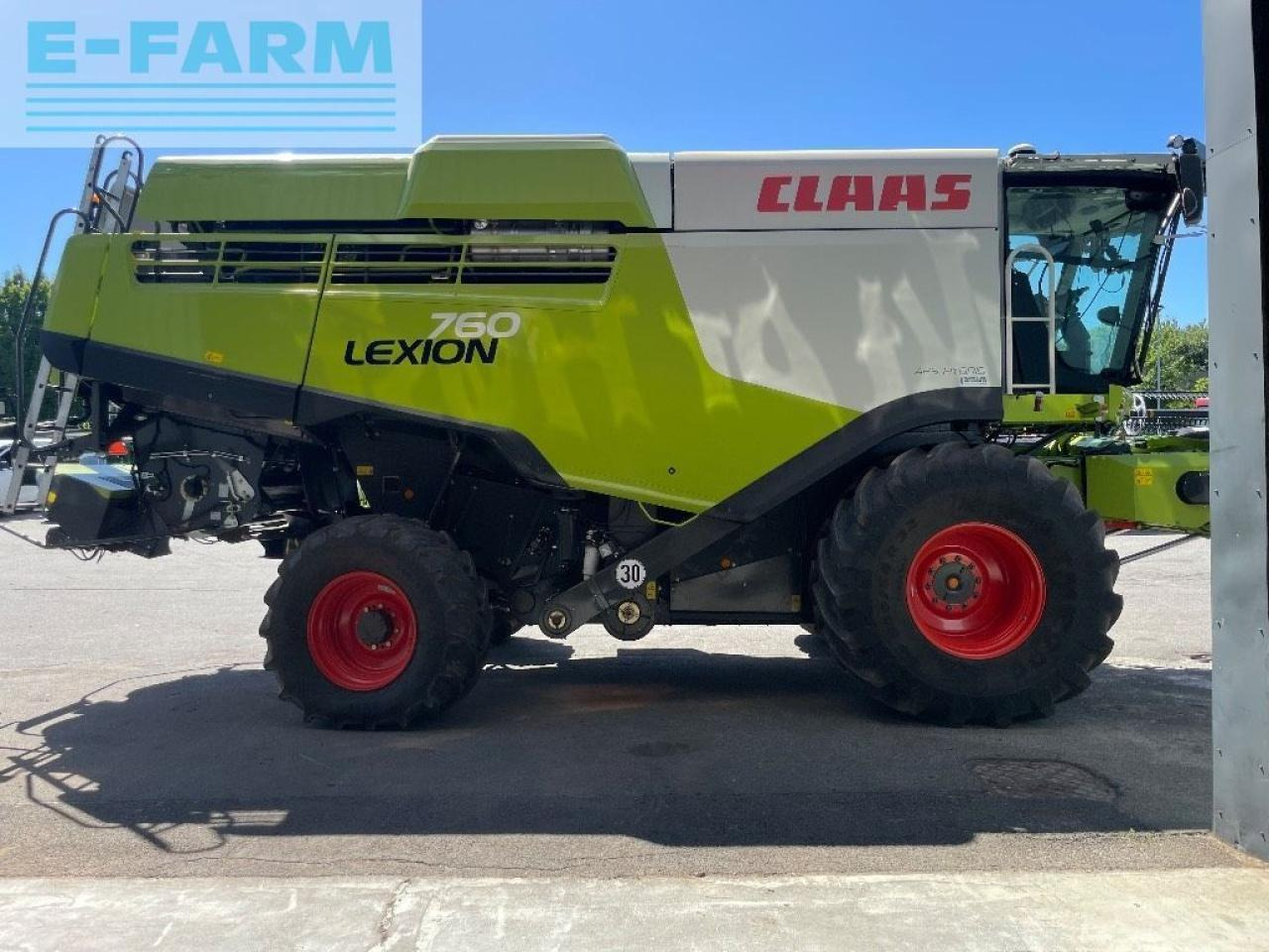 CLAAS lexion 760 - Combine harvester: picture 5 CLAAS lexion 760 - Combine harvester: picture 5