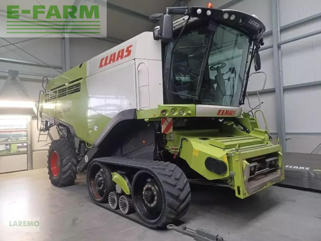 CLAAS lexion 770 tt terratrac + v1050 - Combine harvester: picture 1 CLAAS lexion 770 tt terratrac + v1050 - Combine harvester: picture 1