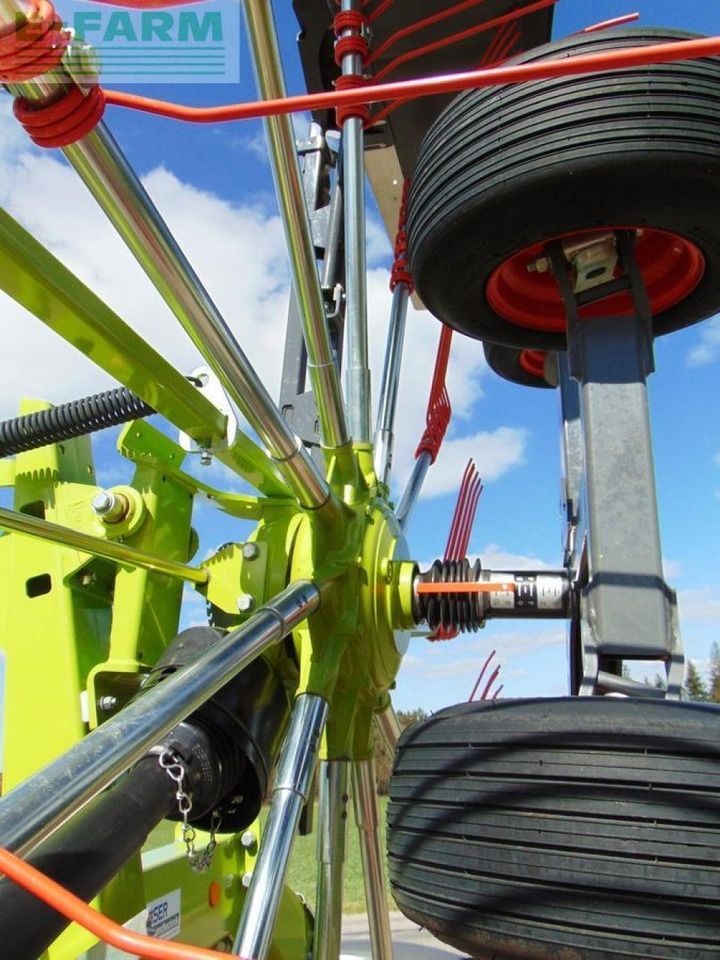 CLAAS liner 1600 - Tedder/ Rake: picture 3 CLAAS liner 1600 - Tedder/ Rake: picture 3