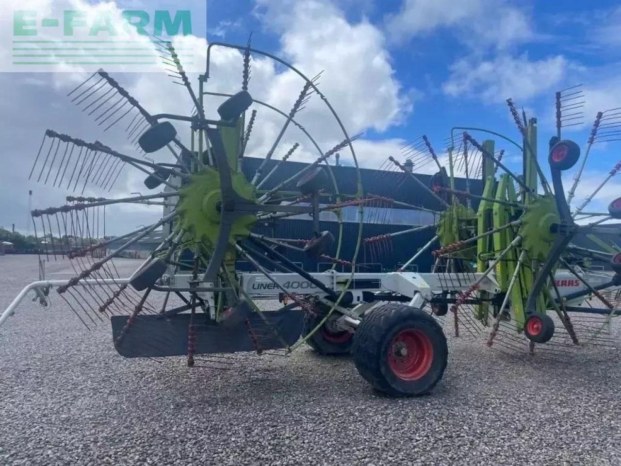 CLAAS liner 4000 hhv - Tedder/ Rake: picture 4 CLAAS liner 4000 hhv - Tedder/ Rake: picture 4