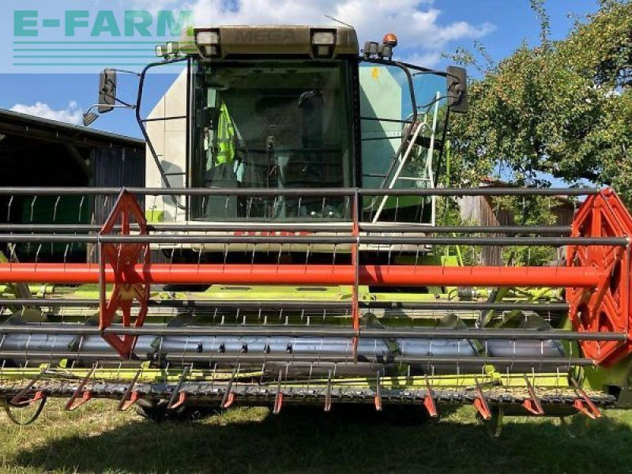 CLAAS mega 350 - Combine harvester: picture 1 CLAAS mega 350 - Combine harvester: picture 1
